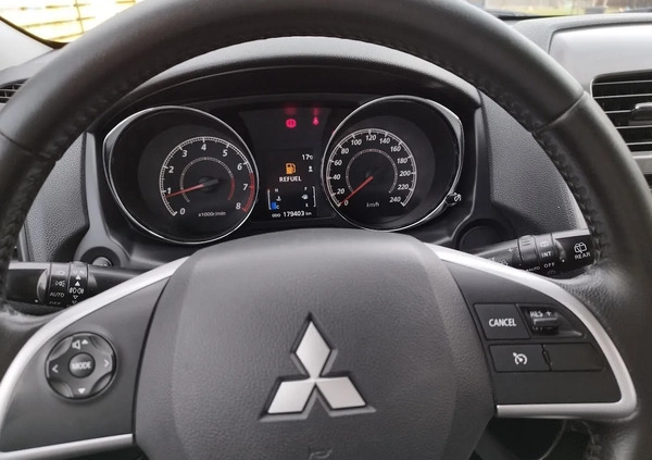 Mitsubishi ASX cena 42800 przebieg: 170000, rok produkcji 2013 z Pionki małe 277